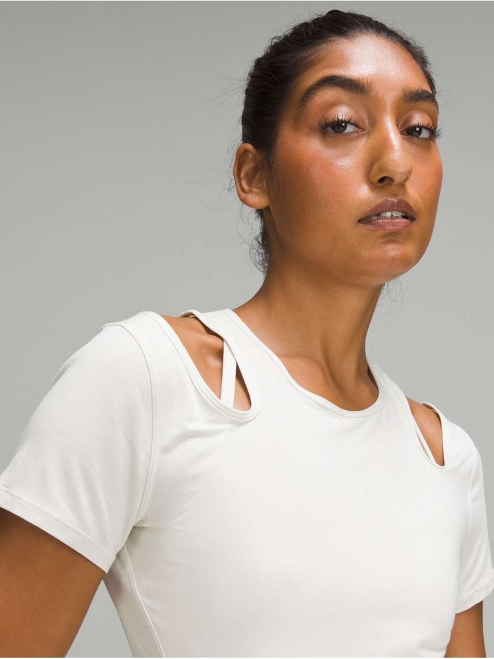 NWT Lululemon Shoulder Cut Out Yoga T Shirt Bone Size 12 Activewear Athleisure - Picture 3 of 11